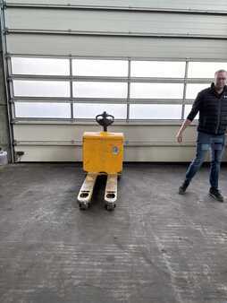 Transpalettes éléctriques 2015  Jungheinrich EJE 120 (9)