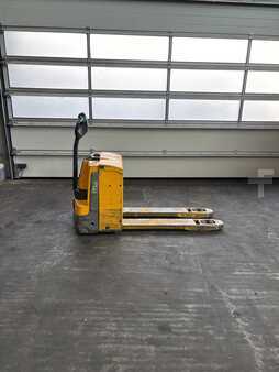 Transpalettes éléctriques 2015  Jungheinrich EJE 120 (10)