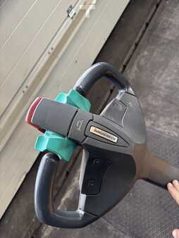 Transpalettes éléctriques 2015  Jungheinrich EJE 120 (6)