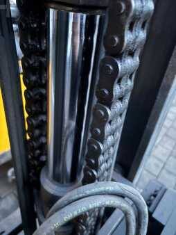 4 vejs reachtruck 2017  Jungheinrich ETV-Q 25 neue Batterie (13)