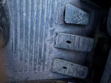 4 vejs reachtruck 2017  Jungheinrich ETV-Q 25 neue Batterie (15)