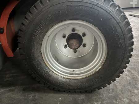 Terrængående truck 2011  Toyota 62-8FD18MAK (8)