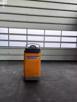 Transpaleta eléctrica 2016  Still EXU-S22 (3)