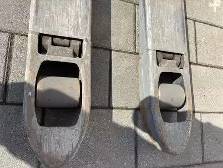 Transpallet elettrici uomo seduto 2018  Still FXH20 (10)