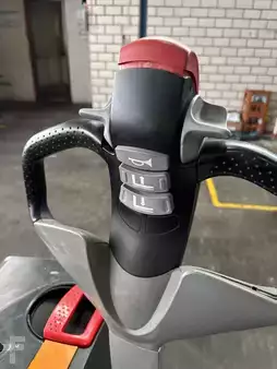 Transpaleta eléctrica 2020  Still EXU 16 (6)