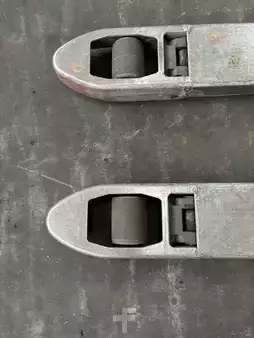 Transpaleta eléctrica 2020  Still EXU 16 (9)