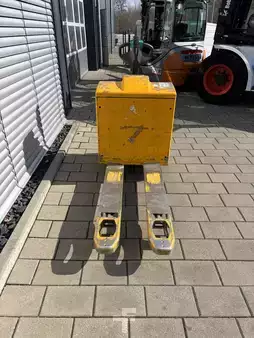 El-pallevogn 2018  Jungheinrich EJE 120 (4)