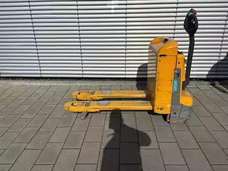 El-pallevogn 2022  Jungheinrich EJE 120 (2)