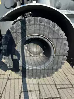 Carretilla elevadora diésel 2018  Still RX70-80 (15)