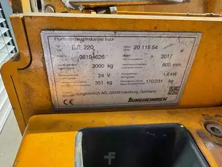 Transpallet elettrici 2017  Jungheinrich EJE 220 (9)