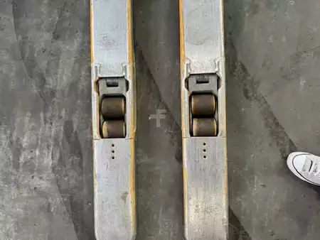 Transpalettes électriques 2019  Jungheinrich ERE 120 --> Gabellänge 1800 mm!! (8)