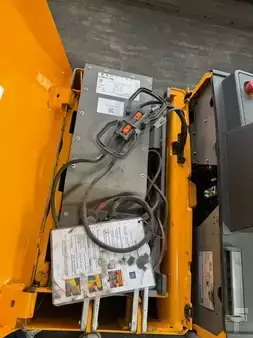 Nízkozdvižný vozík 2020  Jungheinrich ERE 120 Li-Lion (3)