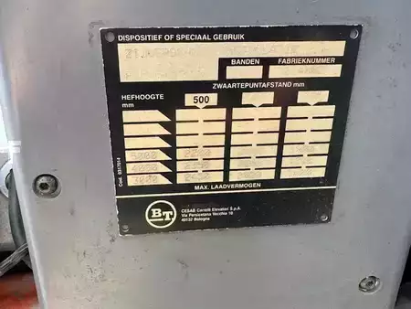 Gas gaffeltruck 2002  BT CBG 2.5 (13)