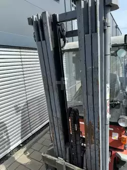 Gas gaffeltruck 2002  BT CBG 2.5 (8)