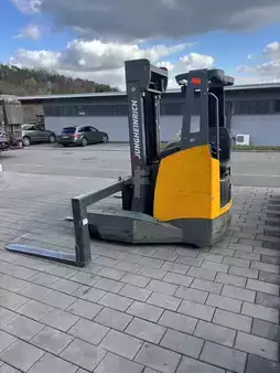 Négyutas tolóoszlopos targonca 2014  Jungheinrich ETV Q 20 (5)