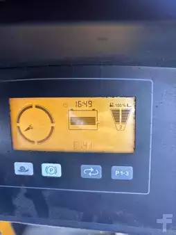 Négyutas tolóoszlopos targonca 2014  Jungheinrich ETV Q 20 (6)