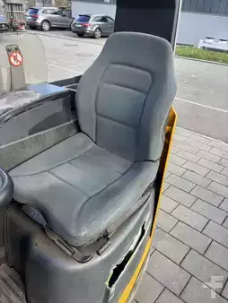 Négyutas tolóoszlopos targonca 2014  Jungheinrich ETV Q 20 (9)