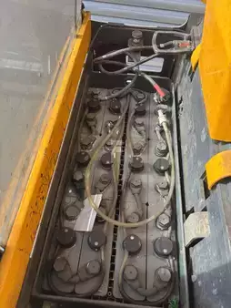 Hochhubwagen 2011  Jungheinrich ERC 214 (17)