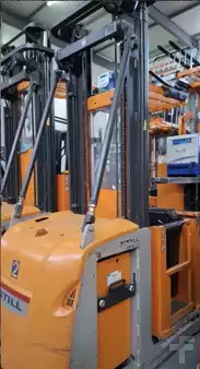 Recogepedido vertical 2019  Still EKX10 (3)