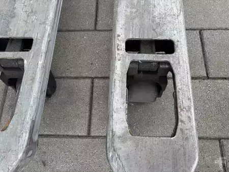 Transpaleta eléctrica 2018  Still EXUH20 (6)