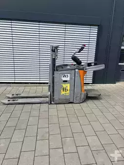 Stacker pedestre 2022  Still EXDSF20 (7)