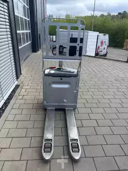 Transpaleta eléctrica 2020  Still EXU20 Li-Ion (2)