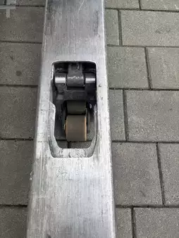 Apilador eléctrico 2020  Still FXV14 (7)