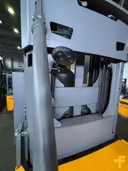 Smalgangstruck  Jungheinrich EKX 410 Schienengeführt mit PSA (13)