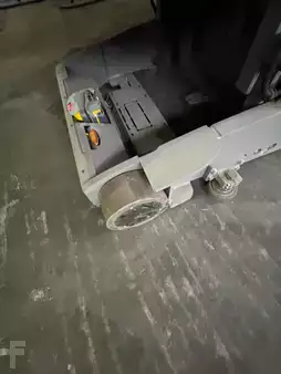 Smalgangstruck  Jungheinrich EKX 410 Schienengeführt mit PSA (12)