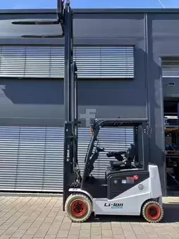 4-wiel elektrische heftrucks 2024  Bobcat B25NS Lithium Vorführgerät --> res. MW! (3)