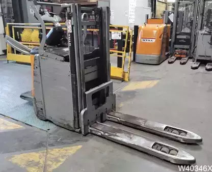 Stacker pedestre 2020  Still EXD-SF-20 (2)