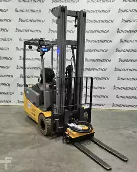 Elektromos 3 kerekű 2019  Jungheinrich EFG 115 SP GE 115-600 DZ (2)