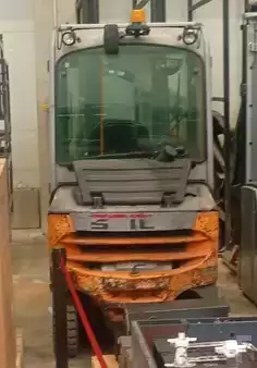 Diesel heftrucks 2018  Still RX70-16 (2)