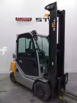 Treibgasstapler  Still RX70-25T (2)