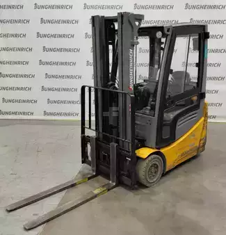 El truck - 3 hjulet 2020  Jungheinrich EFG 215 (1)