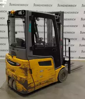 El truck - 3 hjulet 2020  Jungheinrich EFG 215 (2)