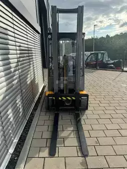 Electric - 4 wheels 2020  Jungheinrich EFG 318 Li-Ion (5)