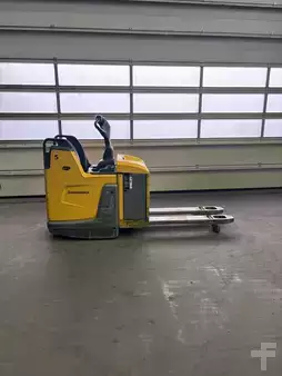Electric Pallet Trucks 2018  Jungheinrich ERE 120 Li-lon (4)