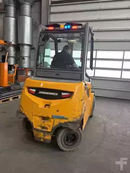Elektro čtyřkolový VZV 2017  Jungheinrich EFG 540ks (4)