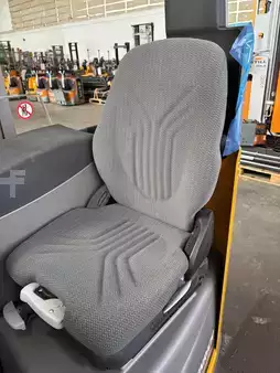 Schubmaststapler  Jungheinrich ETV 214 (16)