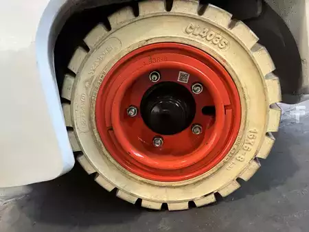 Eléctrico - 3 rodas 2026  Bobcat B18NT (13)