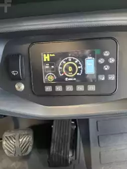 Eléctrico - 3 rodas 2026  Bobcat B18NT (20)