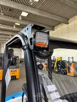 Eléctrico - 3 rodas 2026  Bobcat B18NT (6)