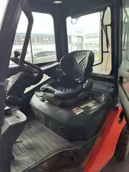 Dieseltrukki 2015  Toyota 02-8FDJF35 Dieselstapler (26)