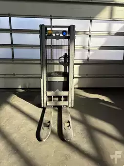 Pallet Stackers 2020  Still EXV 10 Li-lon (6)