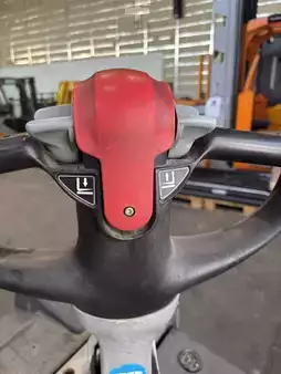 Electric Pallet Trucks 2021  Still ECU-SF 20 (9)