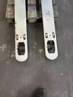 Electric Pallet Trucks 2017  Still ECU-SF 20 (mit neuer Batterie) (7)