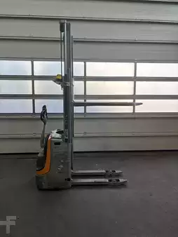 Pallet Stackers 2020  Still EXV 10 Li-lon RES//LS//BIS//16.09.26 (2)