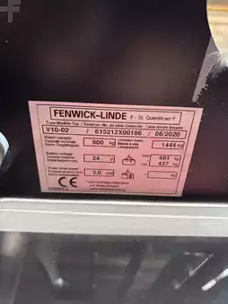 Vertikal-Kommissionierer  Linde V 10 (15)