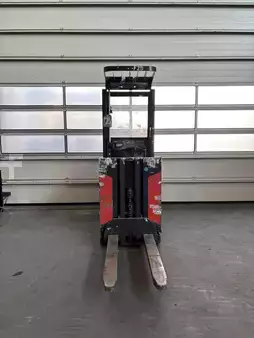 Vertikal-Kommissionierer  Linde V 10 (7)
